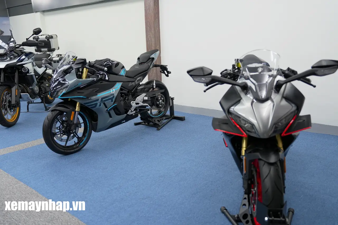 CFMoto 450SR S 29 CFMoto 450SR S Sportbike tam trung GIA SI xemaynhap 19