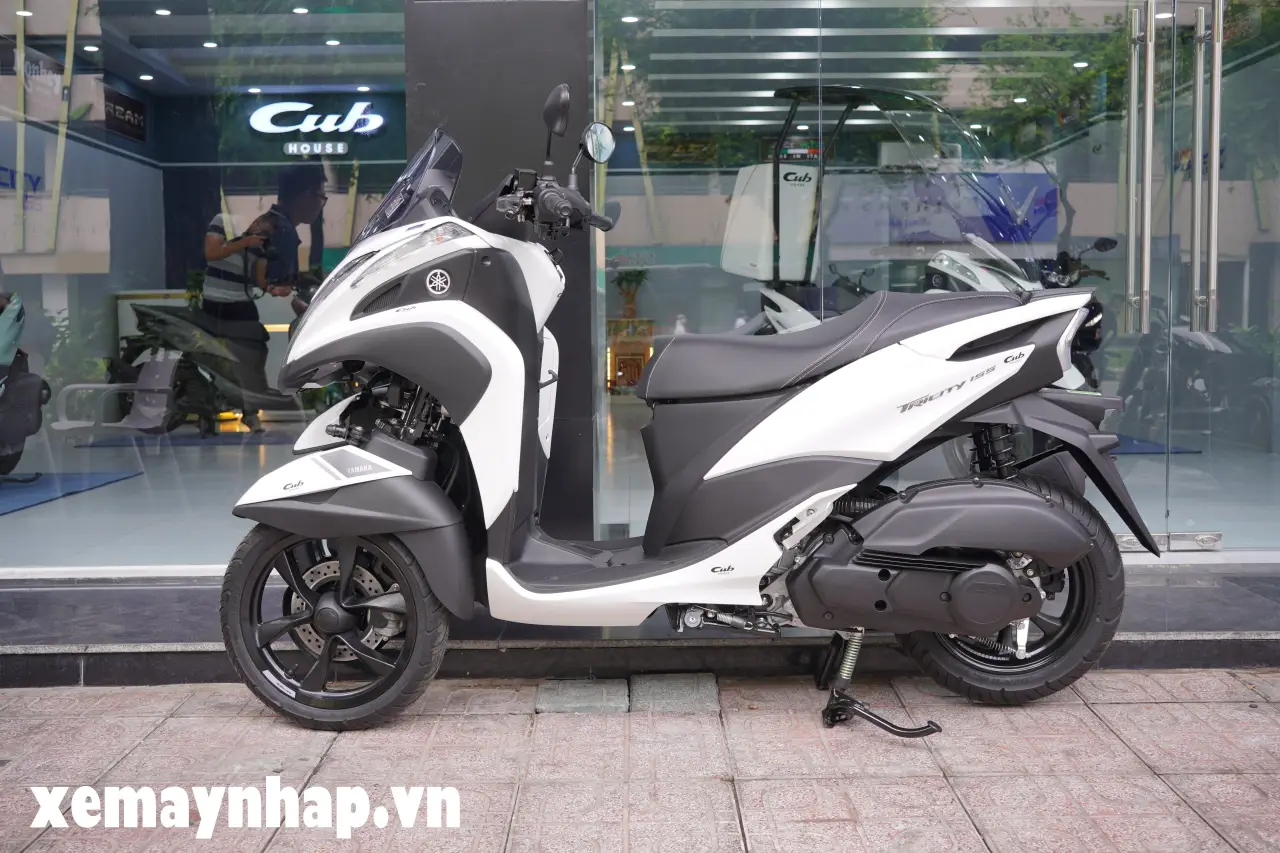 Yamaha Tricity 155 banh kep 3 banh 1
