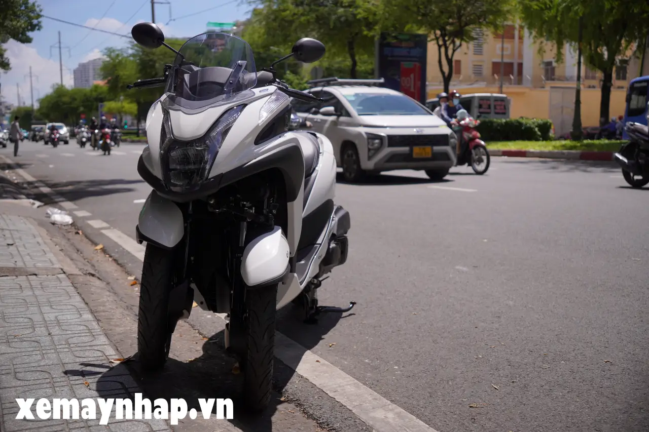 Yamaha Tricity 155 banh kep 3 banh 118