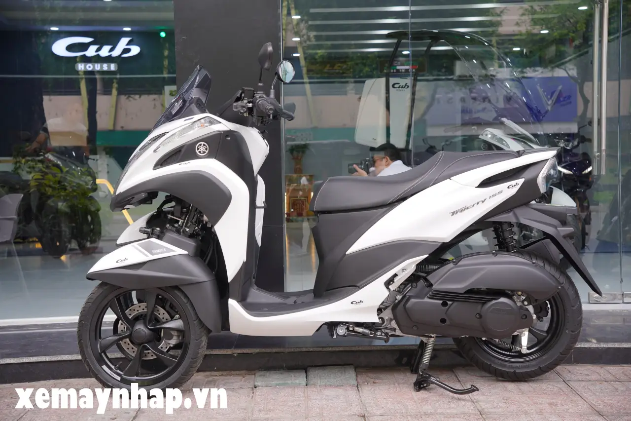Yamaha Tricity 155 banh kep 3 banh 22