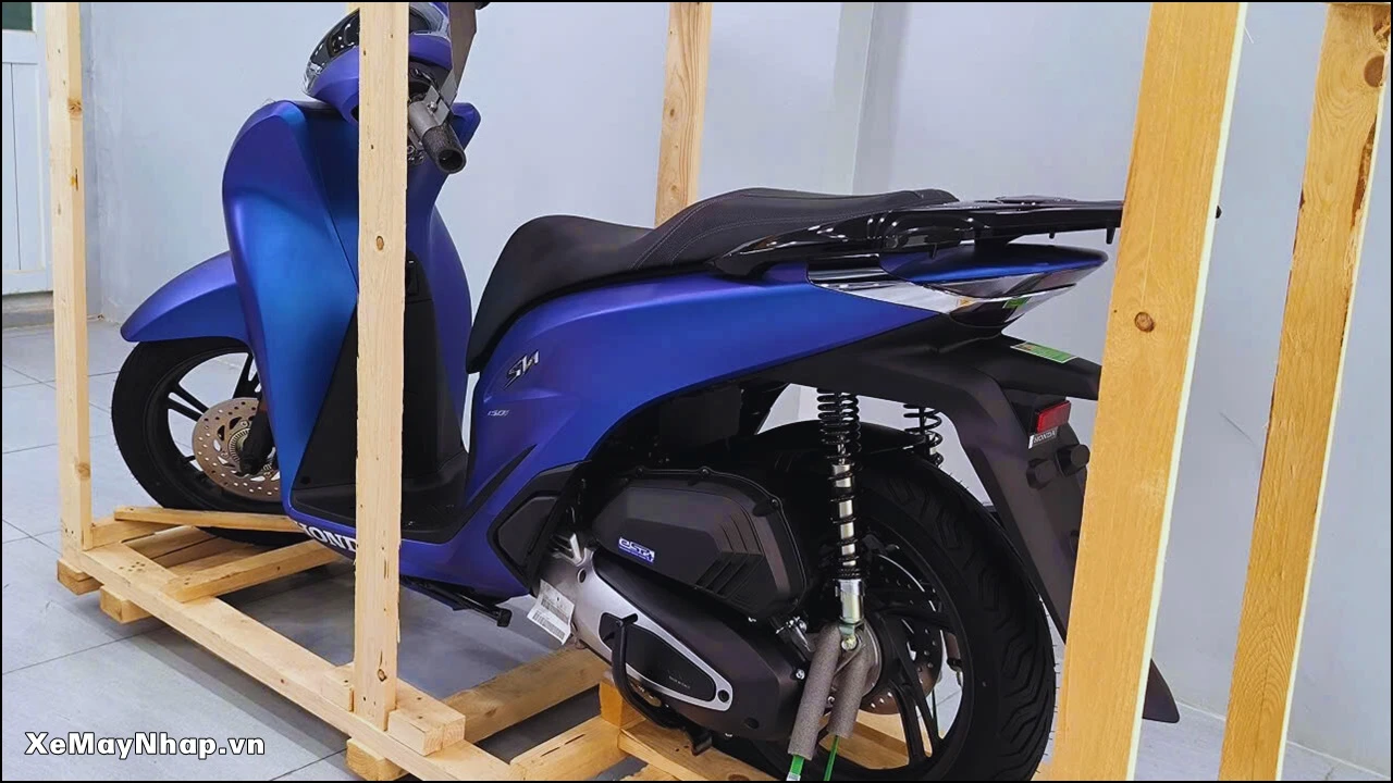 Xe May Nhap chinh thuc phan phoi Honda SH Y 150i mau xanh duong nham – Bieu tuong dang cap 9