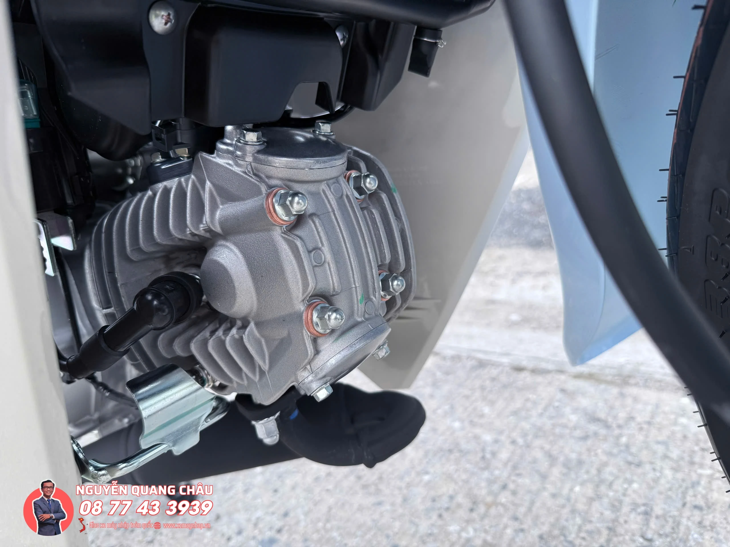Honda Super Cub Fujisan Limited Edition đã về đến Việt Nam - Giới thượng lưu sưu tầm xe 28 Honda Super Cub Fujisan Limited Edition chi san xuat gioi han 500 chiec tren toan Thai Lan 33