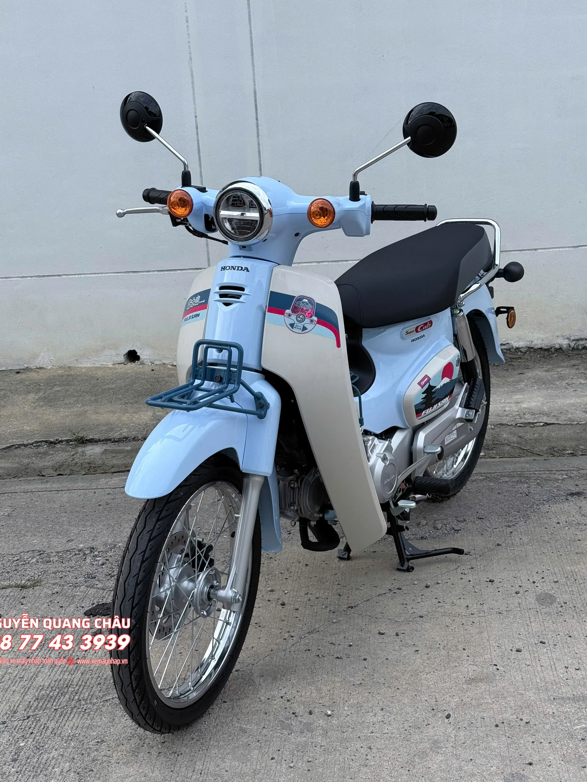 Honda Super Cub Fujisan Limited Edition đã về đến Việt Nam - Giới thượng lưu sưu tầm xe 49 Honda Super Cub Fujisan Limited Edition chi san xuat gioi han 500 chiec tren toan Thai Lan 45