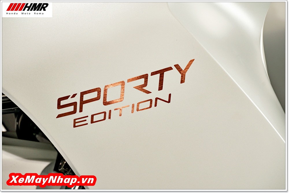 Honda SH Ý 350i Special Edition màu trắng - White (3) Honda SH Y 350i Special Edition mau trang White 3