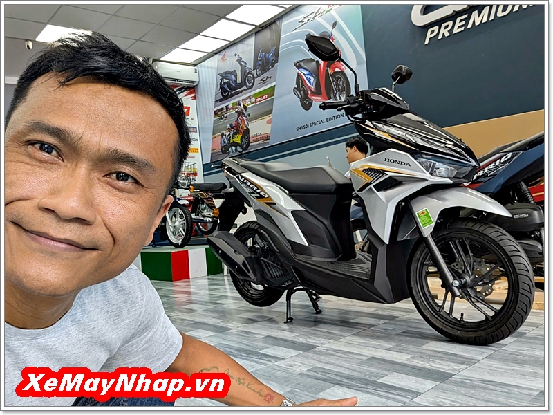 Honda Vario 125 Malaysia 2026 màu bạc đen