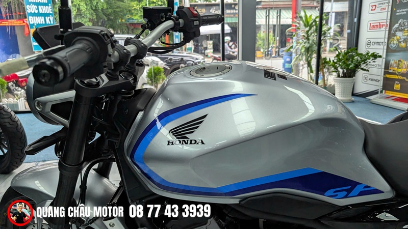 Honda CB500SF Super Four 2026 ban tai XE MAY NHAP QUANG CHAU MOTOR 17