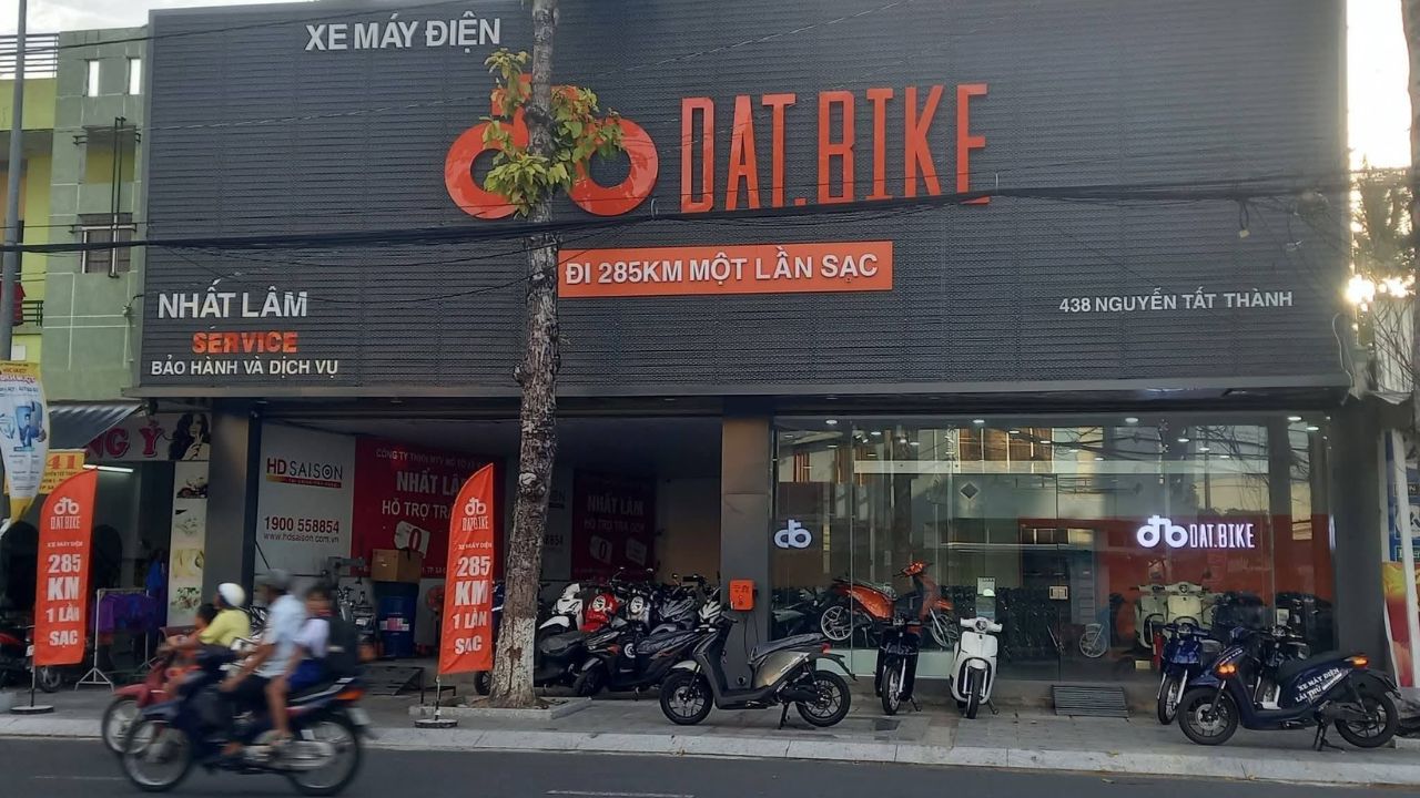 Cửa hàng xe máy nhập Nhất Lâm Motor