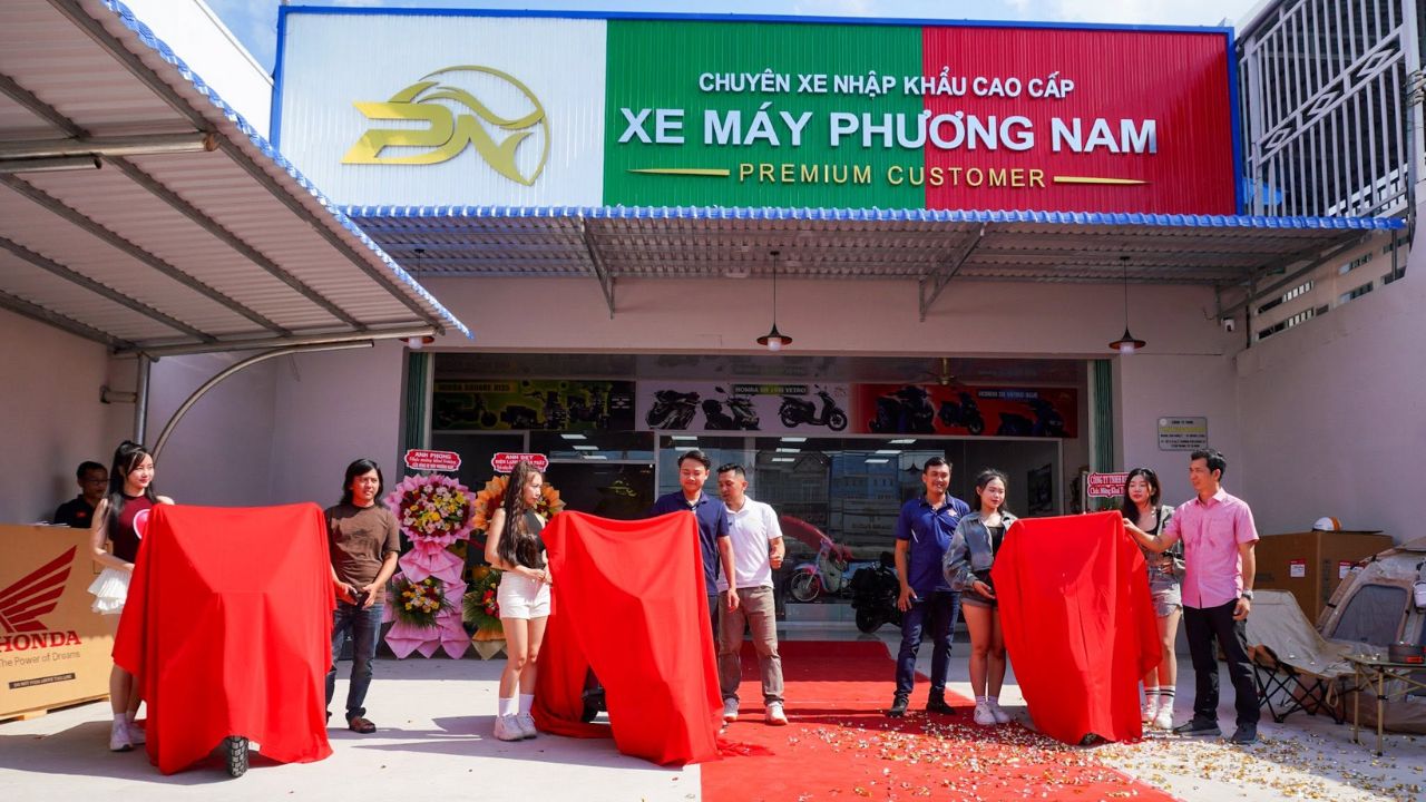 Cửa hàng xe máy nhập Xe Máy Phương Nam